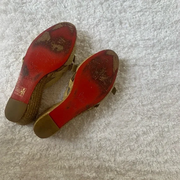 Christian Louboutin Sandal Espadrille shoe size  39.  Almost new condition. - Picture 4 of 4